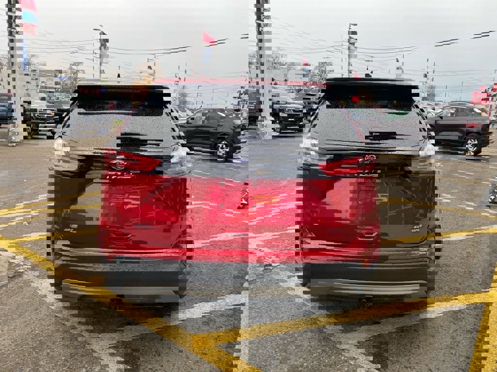 Used 2024 Ford Edge SEL w/ Convenience Package image 4