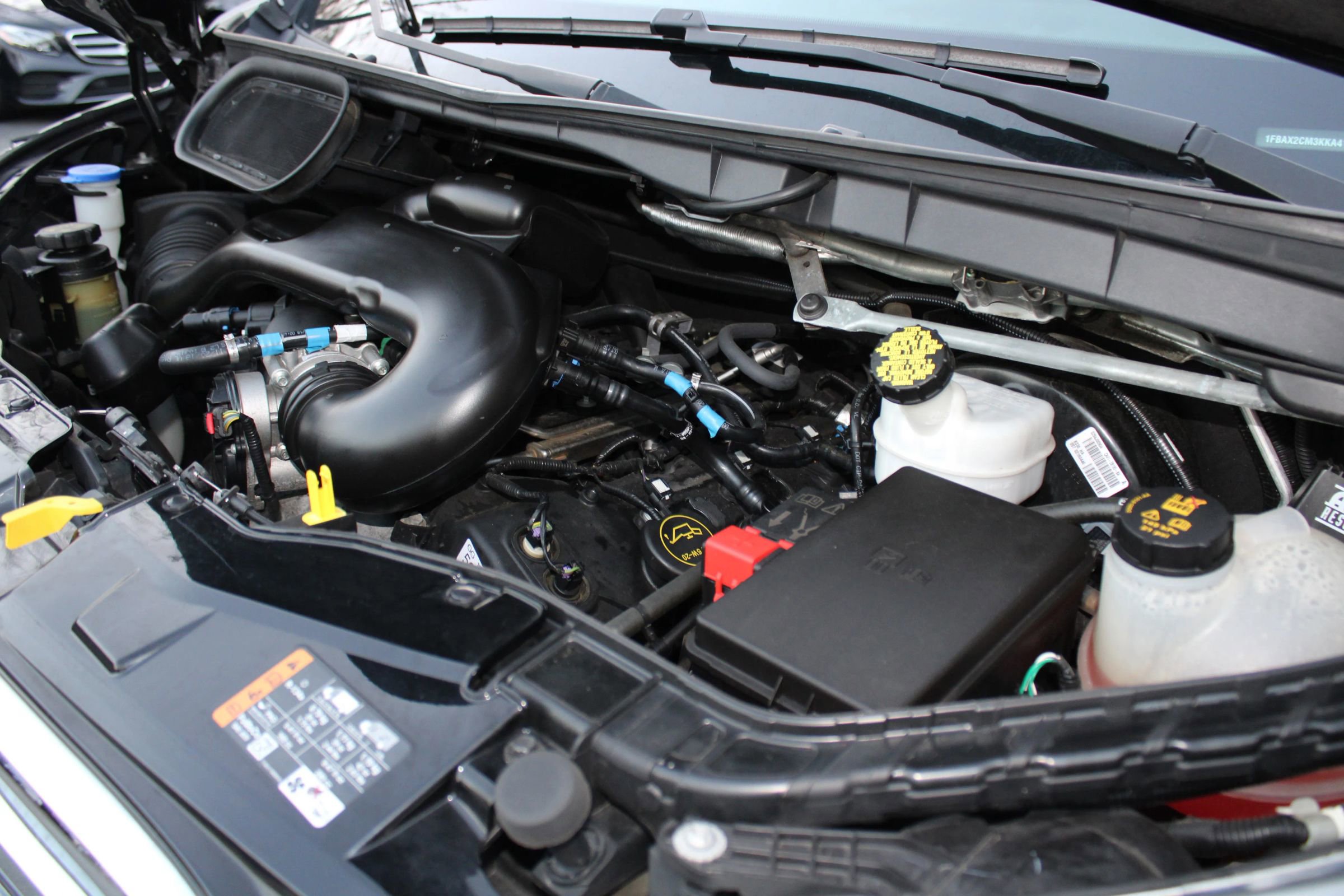 Used 2019 Ford Transit 350 XLT image 34