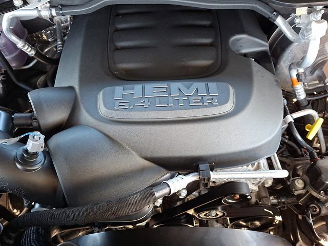 Used 2024 RAM 2500 Tradesman w/ Chrome Appearance Group image 27