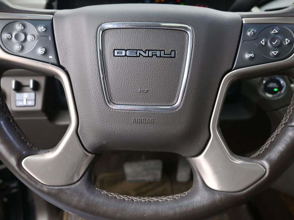 Used 2015 GMC Yukon Denali image 15