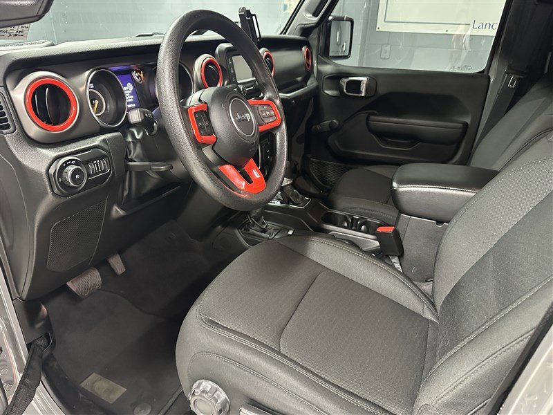 Used 2021 Jeep Wrangler Unlimited Sport image 2