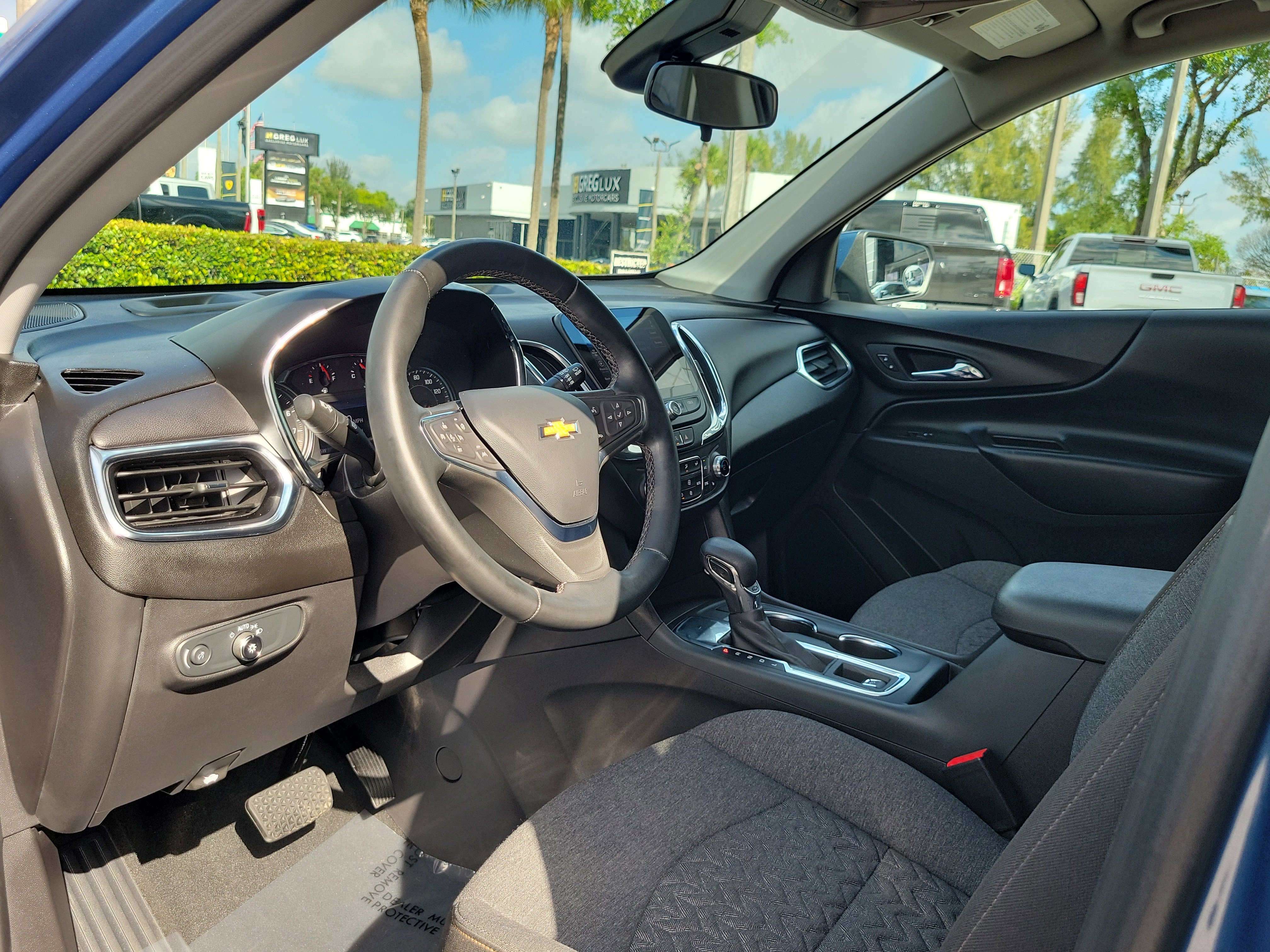 Used 2024 Chevrolet Equinox LT FWD image 9
