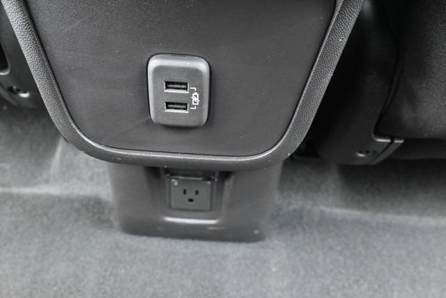 Used 2024 Chevrolet Equinox LT FWD image 35
