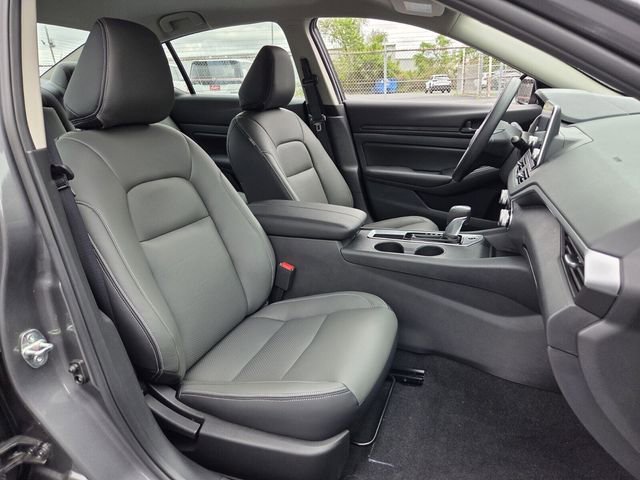 Certified 2025 Nissan Altima 2.5 S FWD image 15