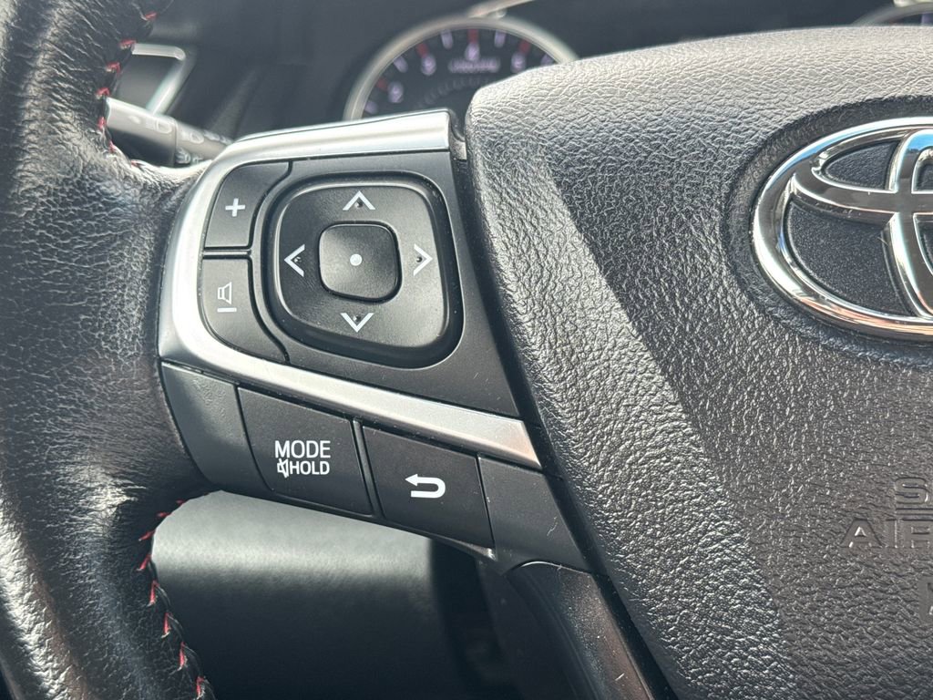 Used 2016 Toyota Camry SE w/ Protection Package (Q2) image 17