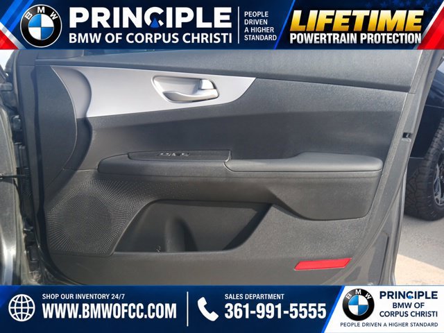 Used 2024 Kia Forte LXS w/ LXS Technology Package FWD image 13