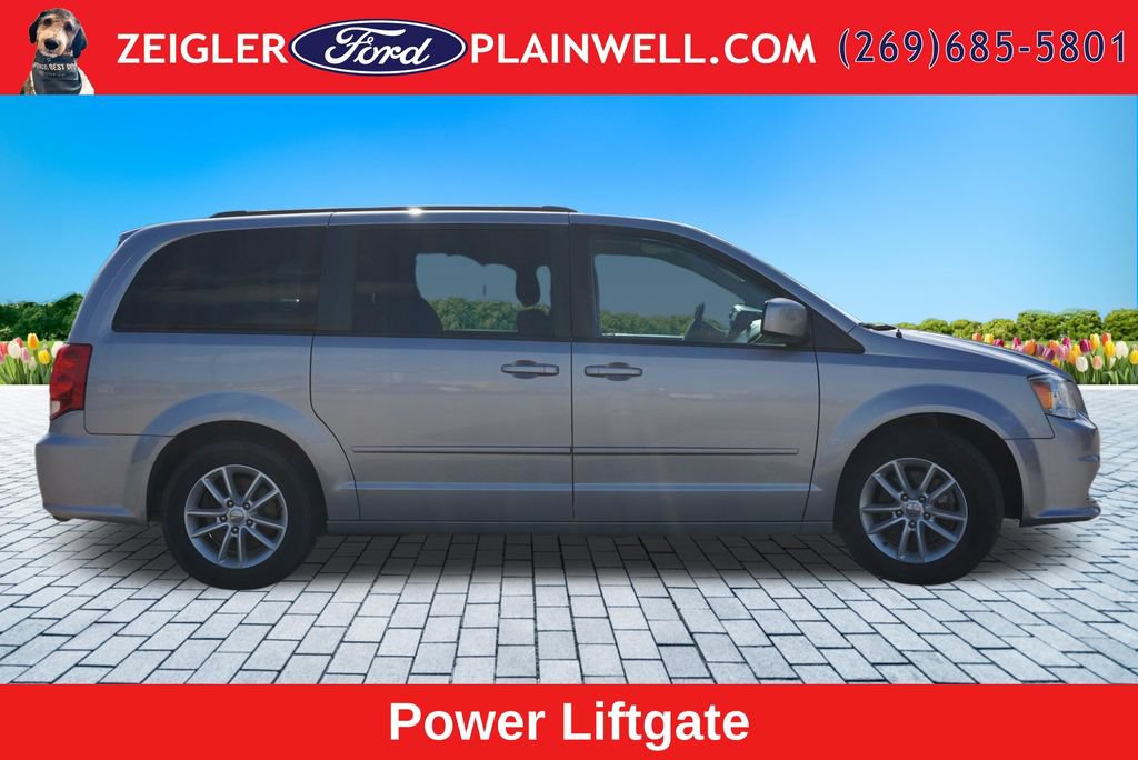 Used 2016 Dodge Grand Caravan SXT FWD image 6