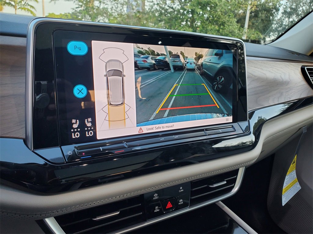 New 2026 Volkswagen Atlas SE image 11