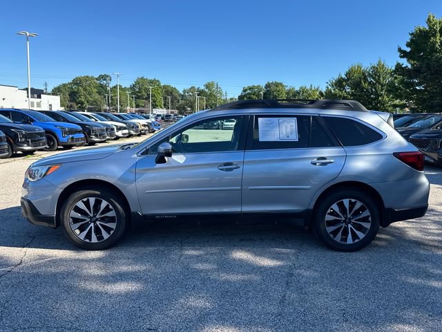 Used 2017 Subaru Outback 2.5i Limited AWD/4WD image 2
