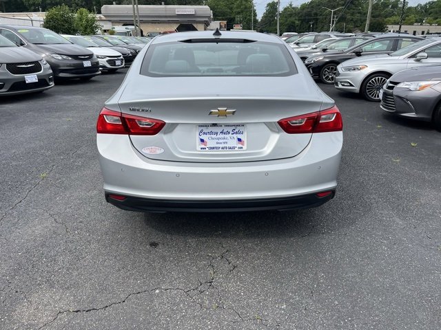 Used 2022 Chevrolet Malibu LS w/ Driver Confidence Package II image 9
