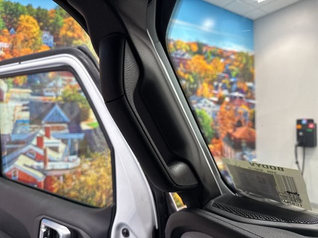 New 2026 Jeep Gladiator Sport AWD/4WD image 34