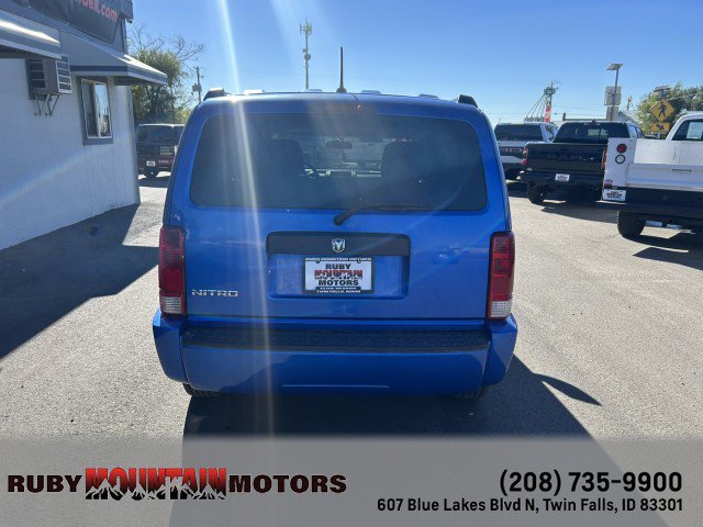 Used 2008 Dodge Nitro SXT image 16