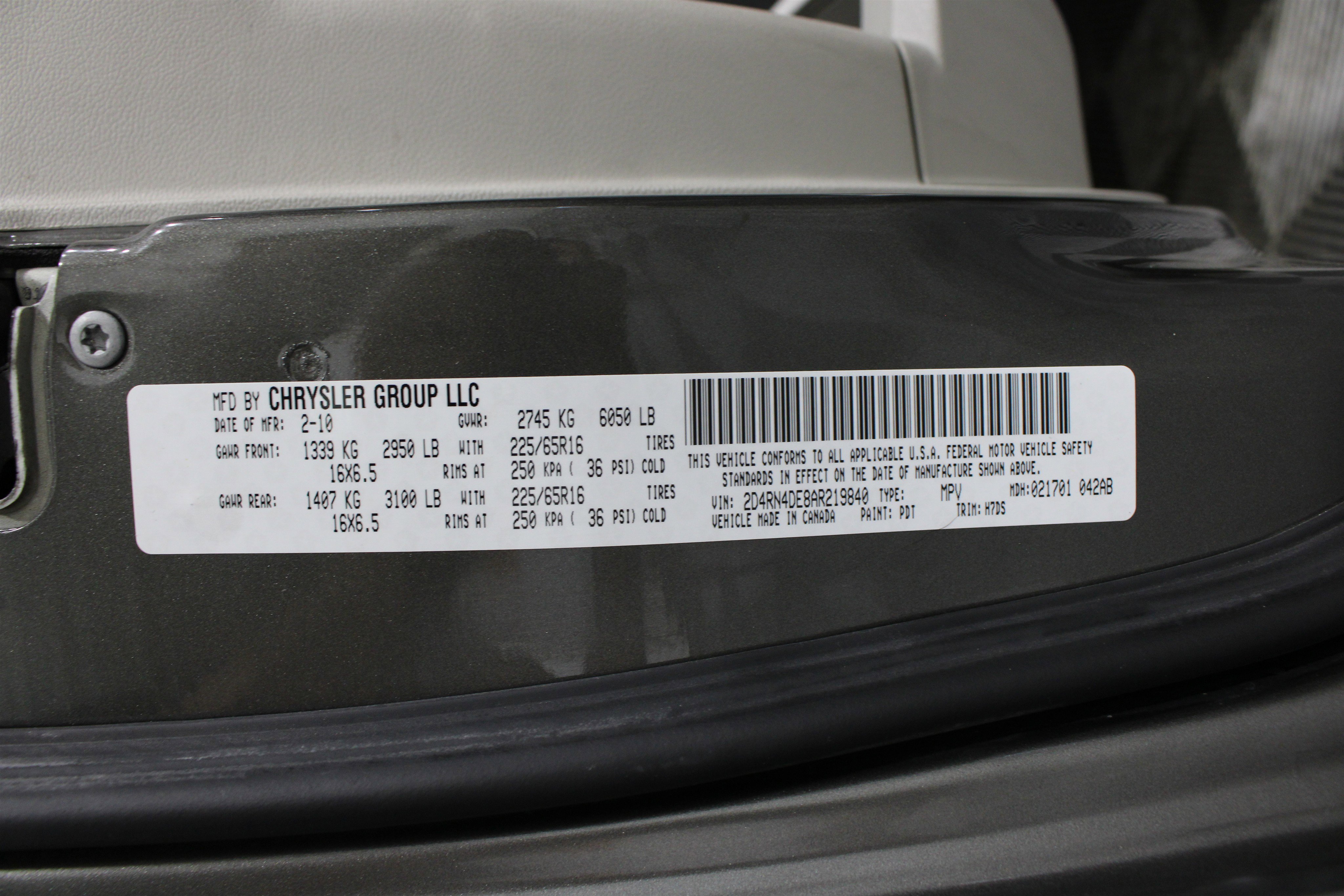 Used 2010 Dodge Grand Caravan SE FWD image 31
