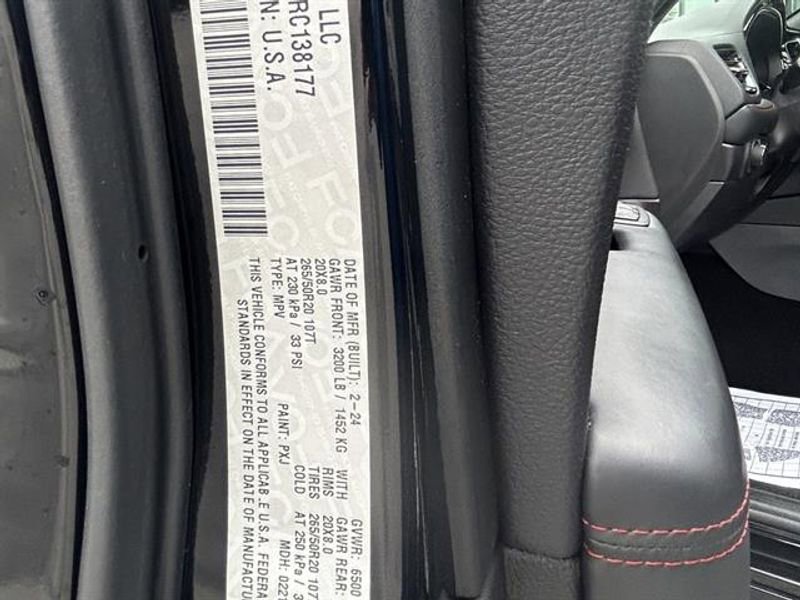 Used 2024 Dodge Durango GT image 29