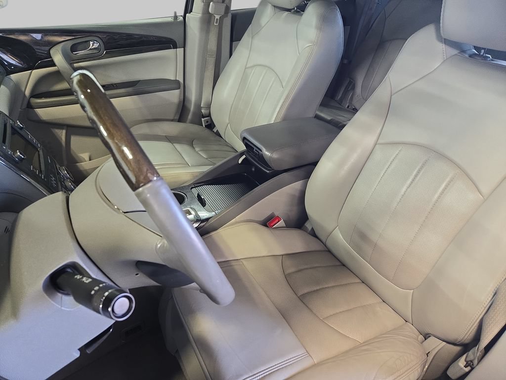 Used 2017 Buick Enclave Leather w/ Trailering Package AWD/4WD image 19