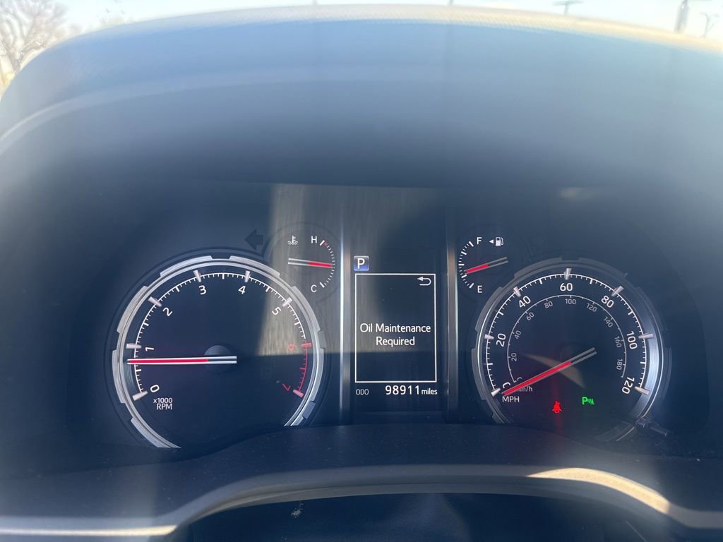 Used 2021 Toyota 4Runner Nightshade image 9