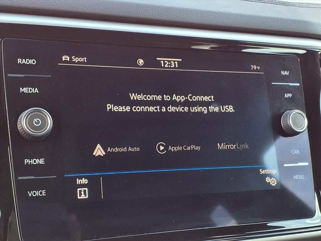 Used 2023 Volkswagen Atlas Cross Sport SEL Premium R-Line image 33