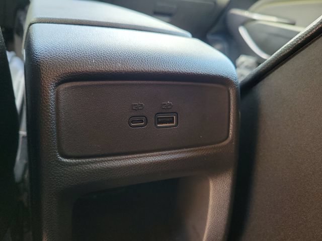 Used 2025 Chevrolet Trax ACTIV w/ Driver Confidence Package FWD image 21