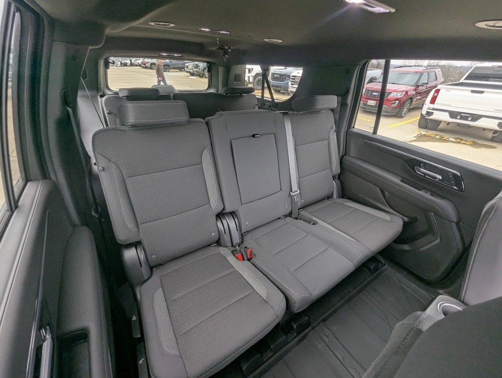 New 2026 Chevrolet Suburban LS w/ Max Trailering Package image 15