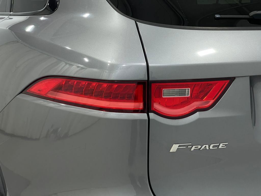 Used 2020 Jaguar F-PACE Checkered Flag image 35