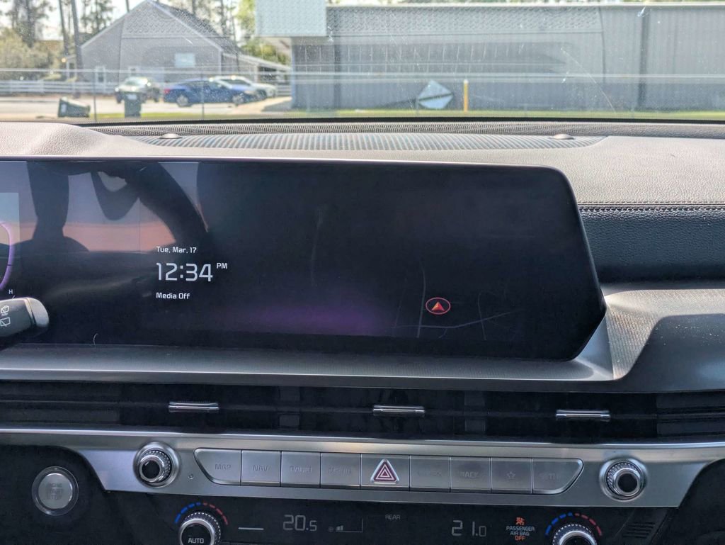 Used 2025 Kia Telluride S image 20