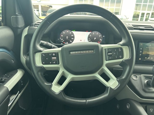 Used 2024 Land Rover Defender 110 S image 20