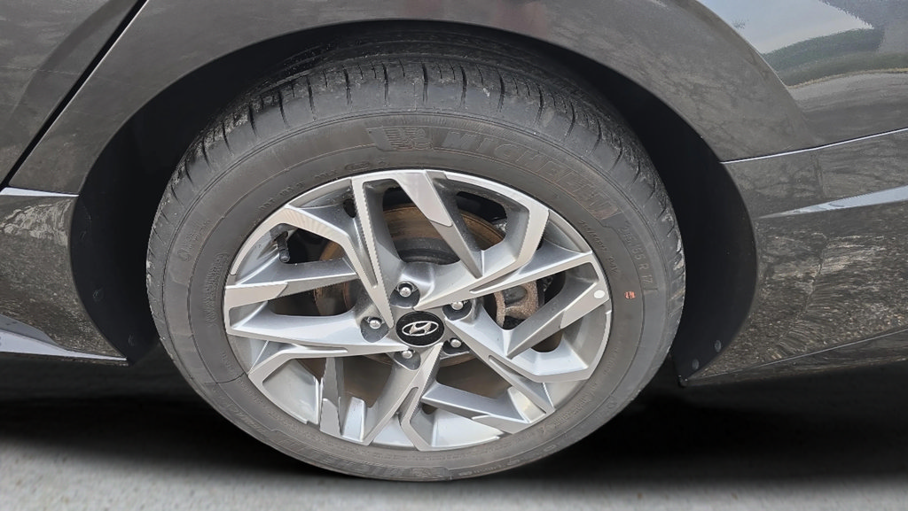 Certified 2023 Hyundai Sonata SEL FWD image 30