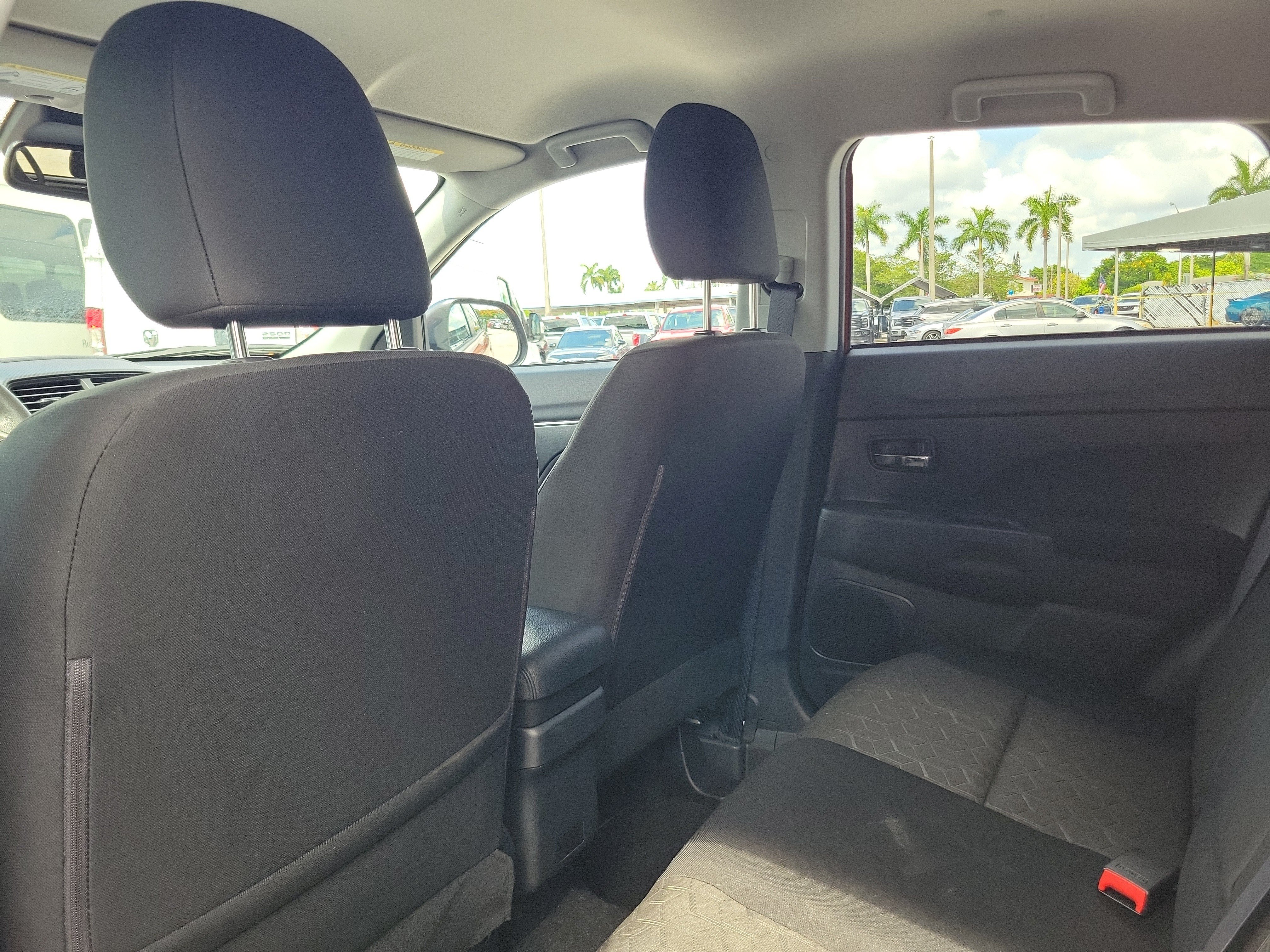 Used 2024 Mitsubishi Outlander Sport ES AWD/4WD image 14