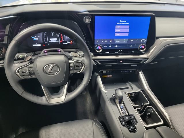 Used 2024 Lexus TX 350 AWD w/ Captains Chair Package image 28