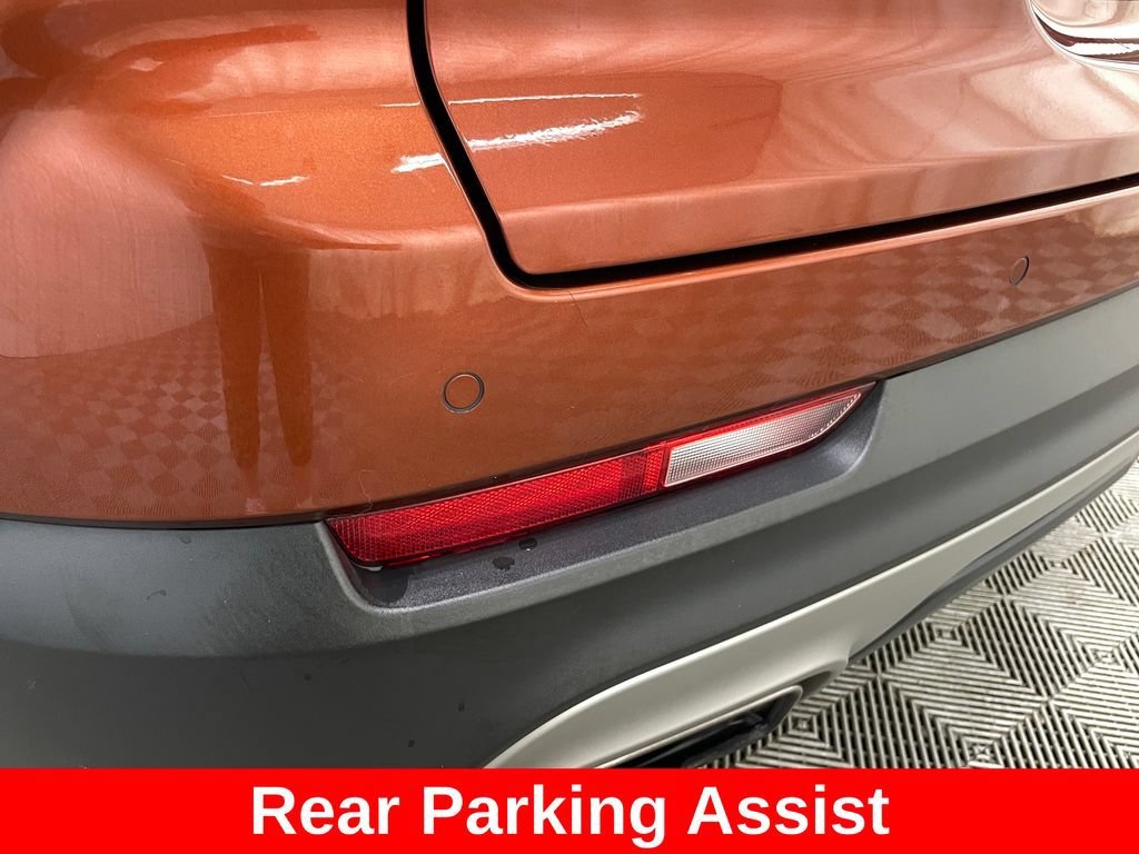 Certified 2019 Cadillac XT4 Premium Luxury AWD/4WD image 17