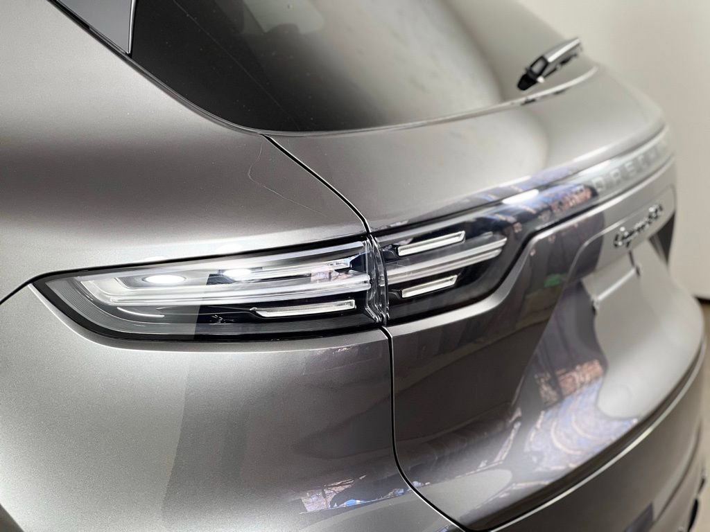 Certified 2023 Porsche Cayenne GTS image 16