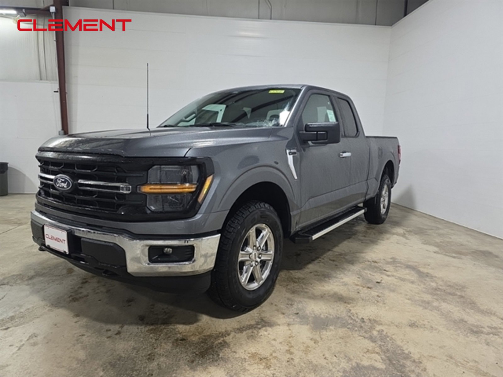 New 2025 Ford F150 XLT w/ Equipment Group 301A Standard