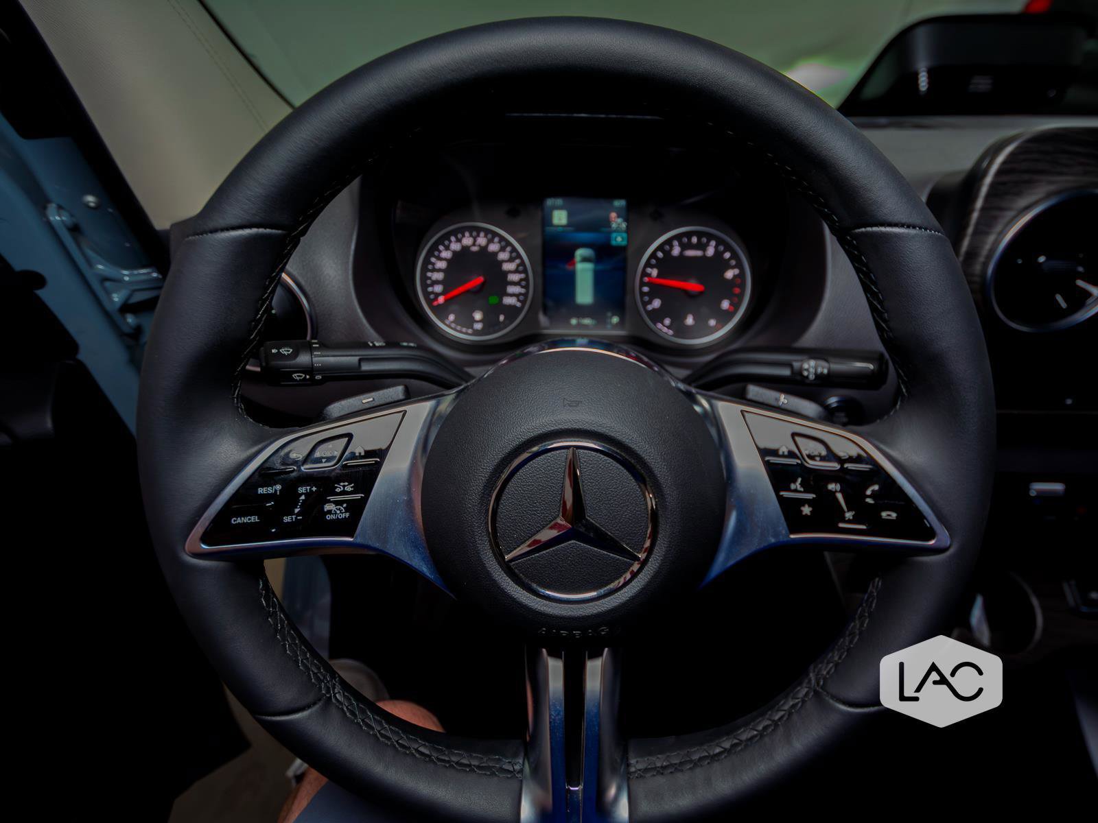 Used 2025 Mercedes-Benz Sprinter 3500 image 19