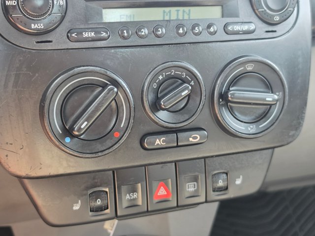 Used 2002 Volkswagen Beetle GLX FWD image 29