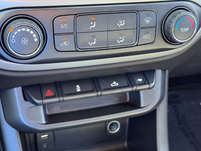 Certified 2018 Chevrolet Colorado LT AWD/4WD image 19