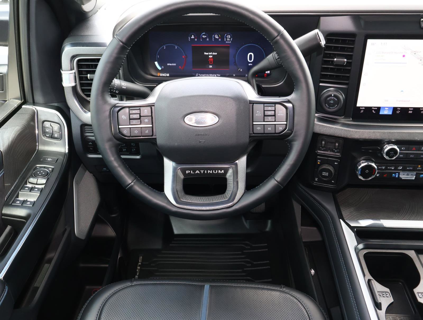 Used 2025 Ford F250 Platinum image 13