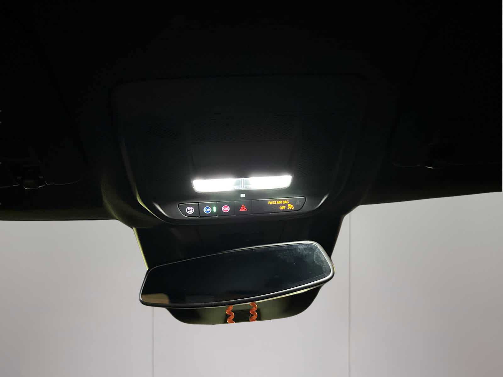 Used 2025 Chevrolet Equinox EV LT w/ Convenience Package image 13