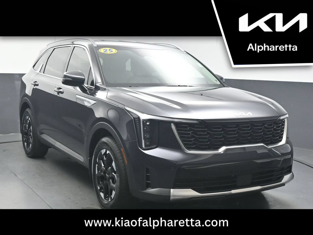 Used 2025 Kia Sorento S