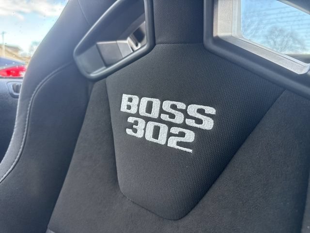 Used 2013 Ford Mustang Boss 302 w/ Boss 302 Accessory Pkg RWD image 36