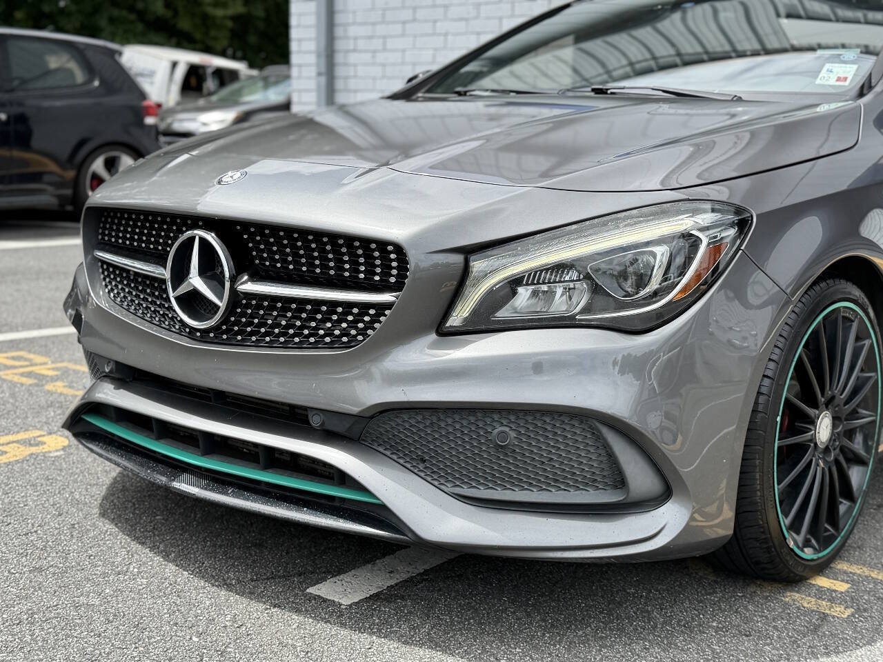 Used 2017 Mercedes-Benz CLA 250 image 4