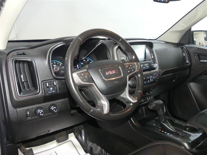 Used 2017 GMC Canyon SLE w/ All Terrain Package AWD/4WD image 21
