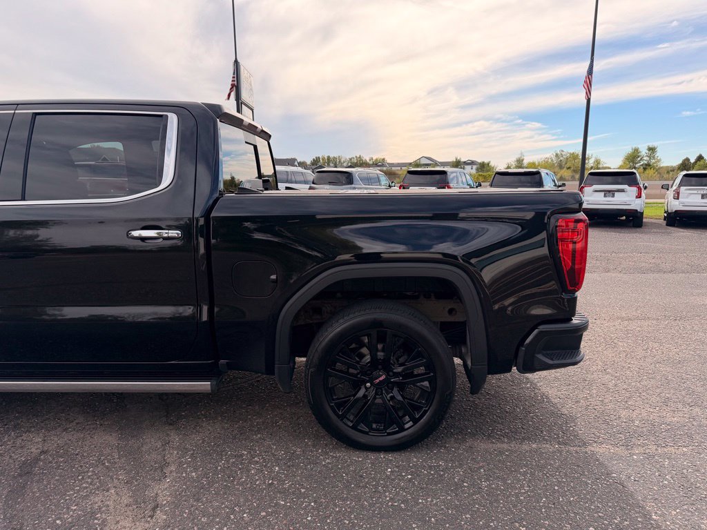 Used 2022 GMC Sierra 1500 Denali w/ Denali Premium Package AWD/4WD image 8
