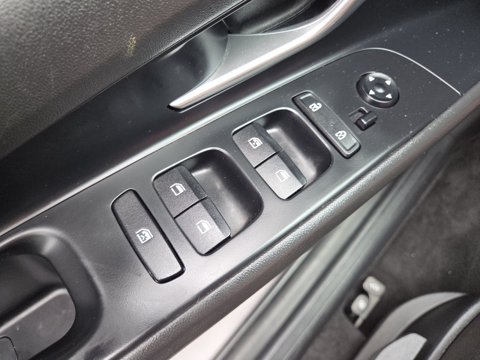 Used 2023 Hyundai Elantra SEL w/ Convenience Package FWD image 25
