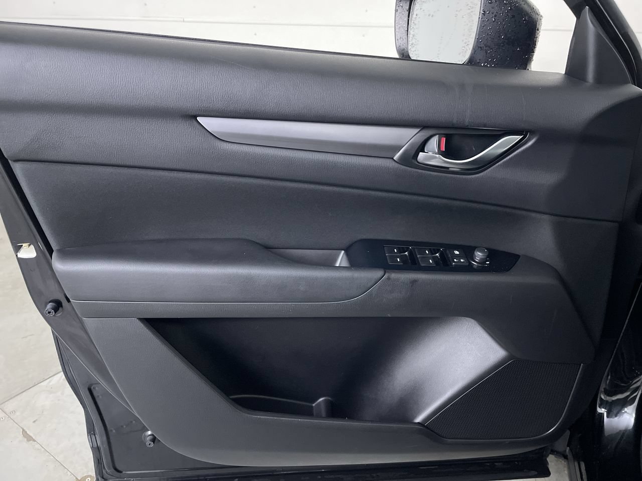 Used 2018 MAZDA CX-5 Sport AWD/4WD image 10