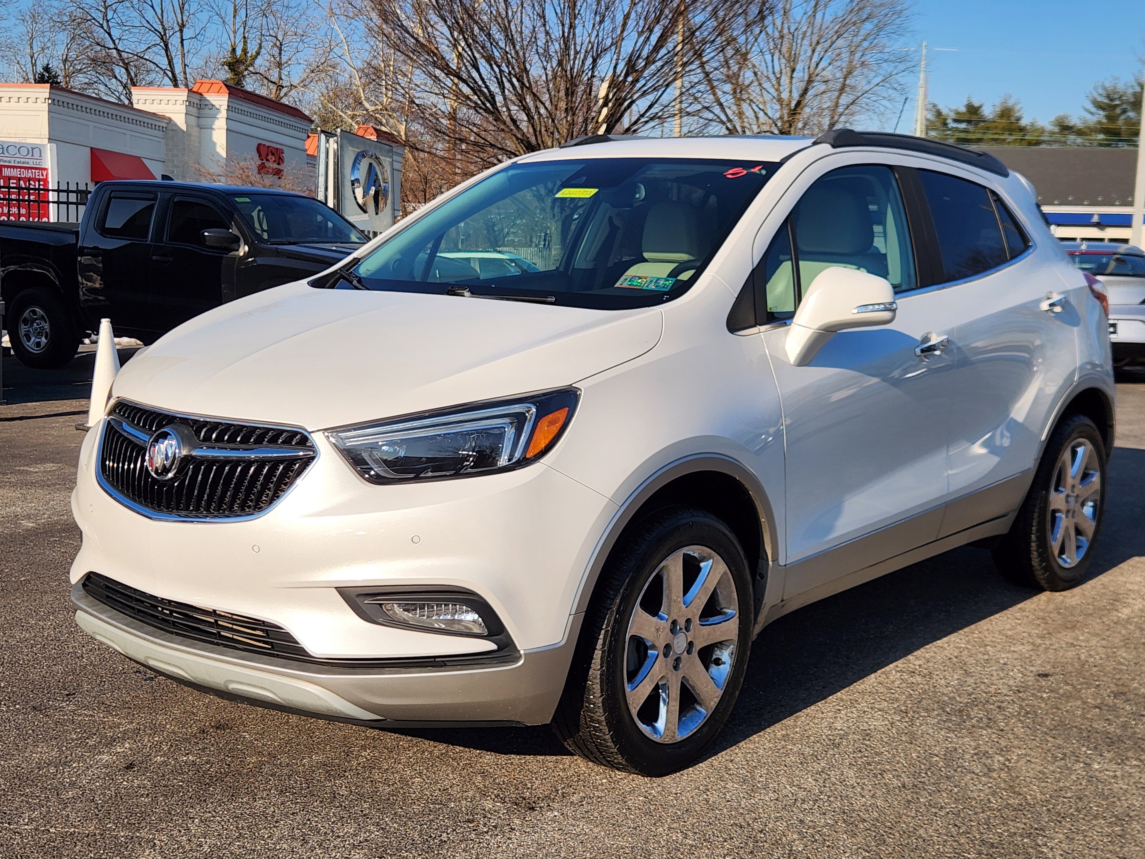 Used 2019 Buick Encore Essence w/ Experience Buick Package image 2