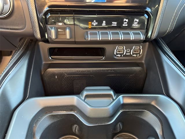 Used 2022 RAM 1500 Limited w/ Body-Colour Bumper Group image 15