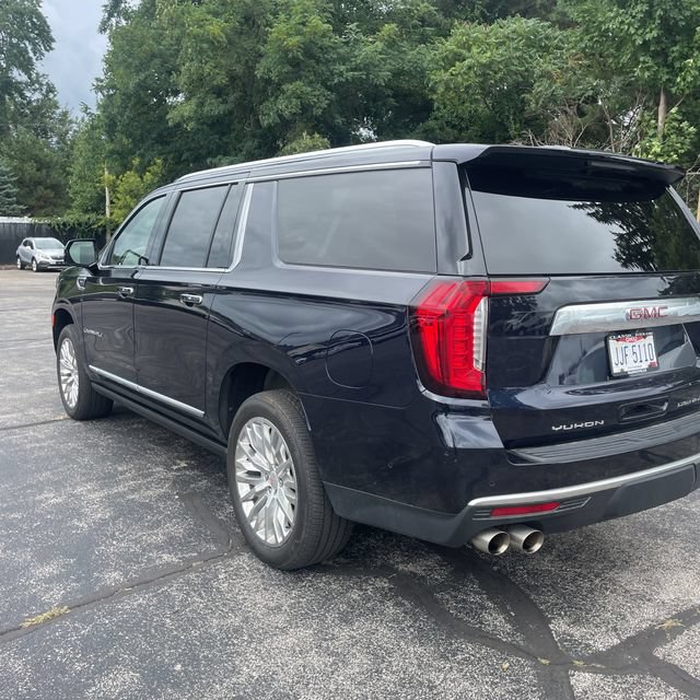 Certified 2024 GMC Yukon XL Denali w/ Denali Reserve Package AWD/4WD image 3