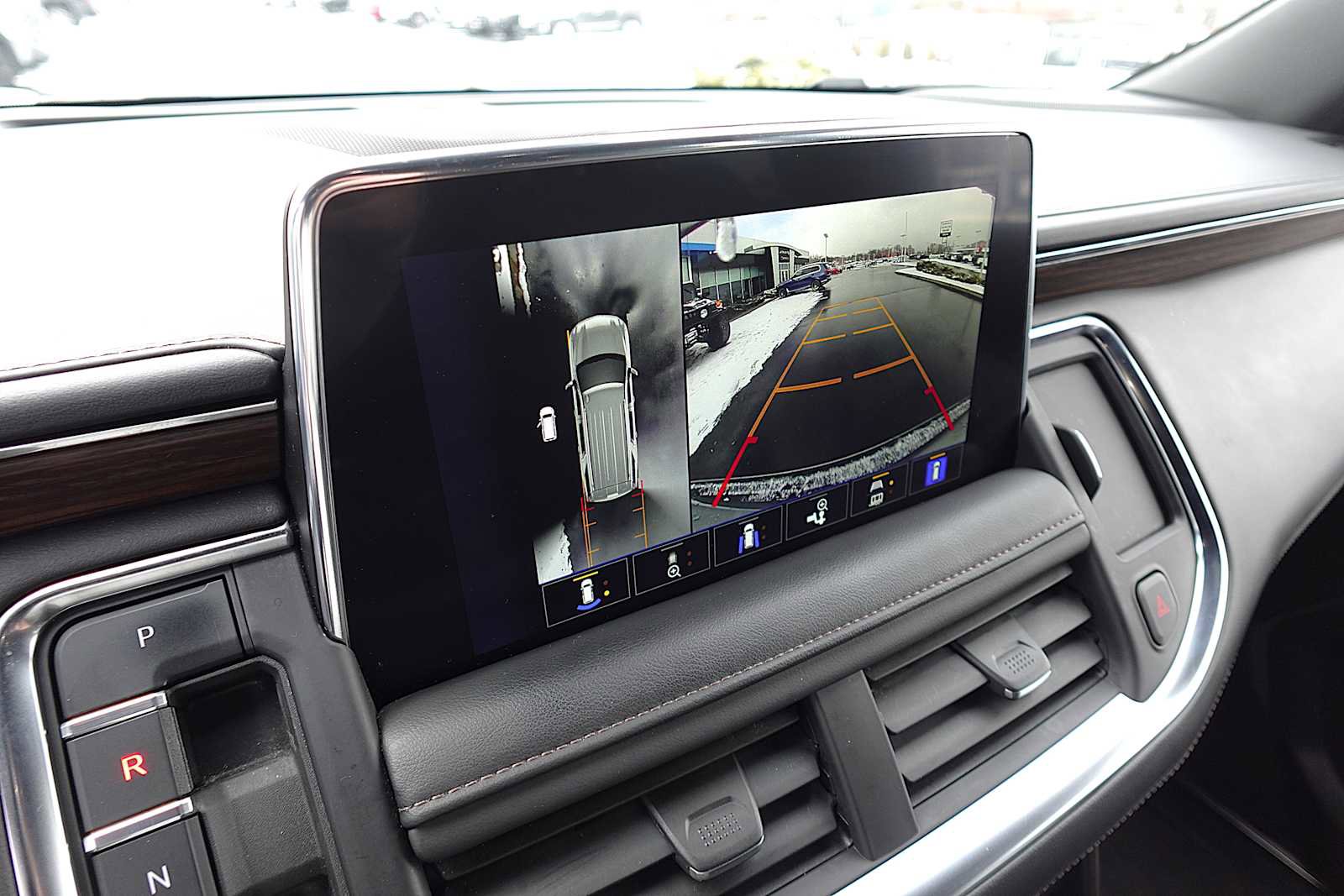 Used 2023 Chevrolet Tahoe High Country w/ Premium Package image 26