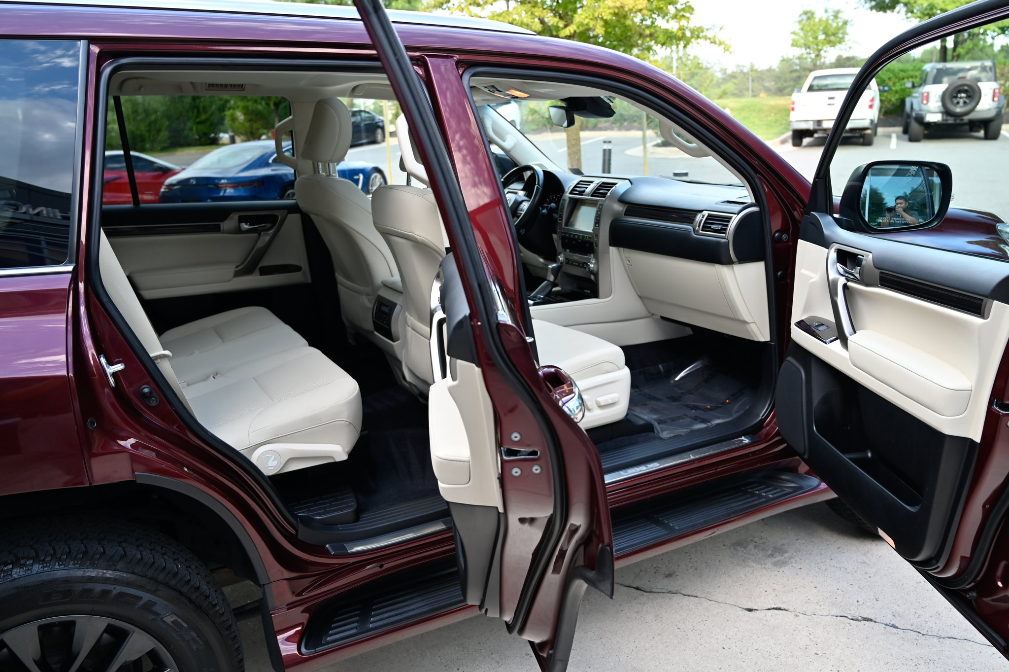 Used 2021 Lexus GX 460 Premium w/ Premium Package AWD/4WD image 52