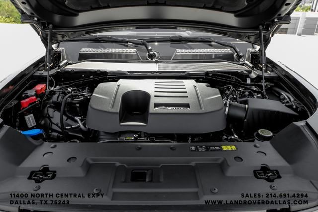 New 2026 Land Rover Defender 130 X-Dynamic SE AWD/4WD image 54